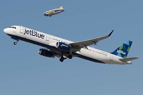 JetBlue Airways Airbus A321-200 N962JT at Los Angeles International Airport (KLAX/LAX) JetBlue Airways Airbus A321-200 N962JT at Los Angeles International Airport (KLAX/LAX)