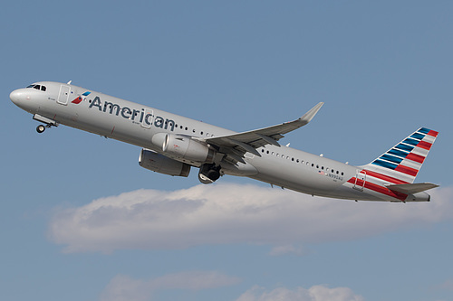 American Airlines Airbus A321-200 N990AU at Los Angeles International Airport (KLAX/LAX)