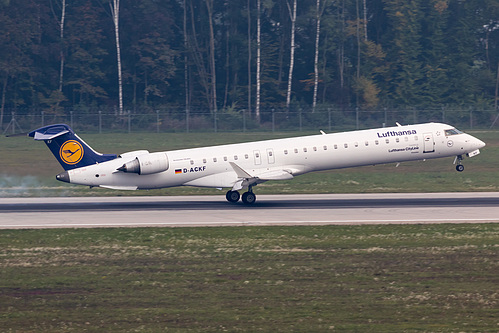 Lufthansa CityLine Canadair CRJ-900 D-ACKF at Munich International Airport (EDDM/MUC)