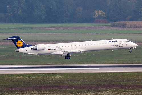 Lufthansa CityLine Canadair CRJ-900 D-ACKJ at Munich International Airport (EDDM/MUC)