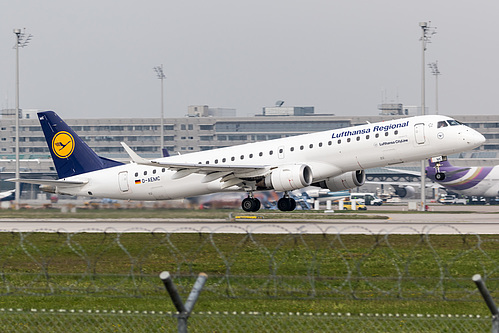 Lufthansa CityLine Embraer ERJ-195 D-AEMC at Munich International Airport (EDDM/MUC)