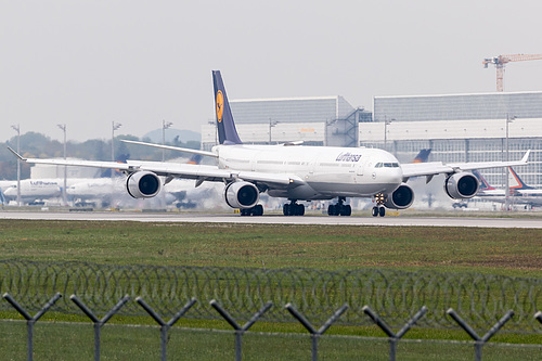 Lufthansa Airbus A340-600 D-AIHX at Munich International Airport (EDDM/MUC)