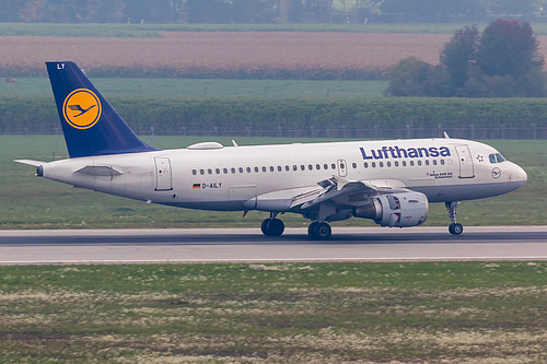Lufthansa Airbus A319-100 D-AILY at Munich International Airport (EDDM/MUC)