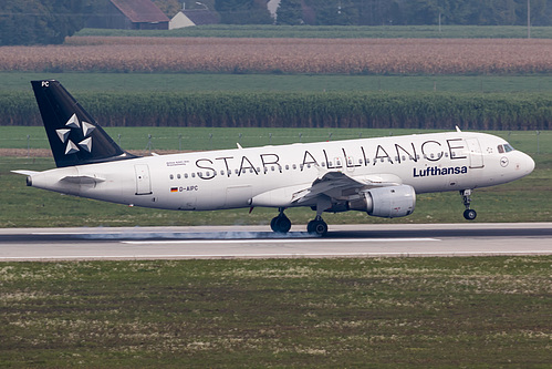 Lufthansa Airbus A320-200 D-AIPC at Munich International Airport (EDDM/MUC)
