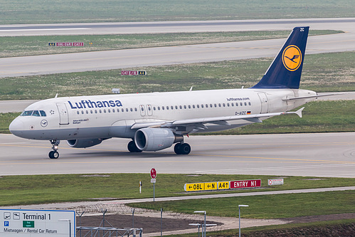 Lufthansa Airbus A320-200 D-AIZC at Munich International Airport (EDDM/MUC)