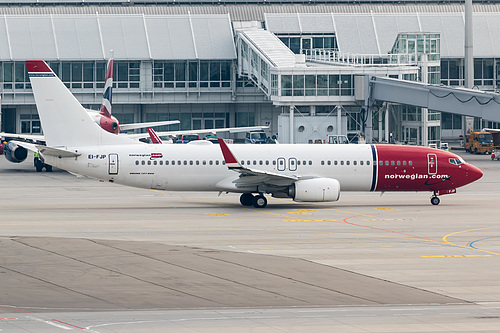 Norwegian Air International Boeing 737-800 EI-FJP at Munich International Airport (EDDM/MUC)