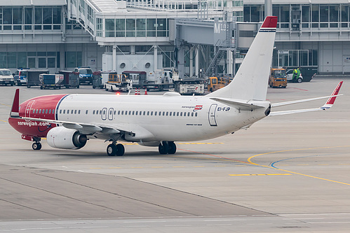 Norwegian Air International Boeing 737-800 EI-FJP at Munich International Airport (EDDM/MUC) Norwegian Air International Boeing 737-800 EI-FJP at Munich International Airport (EDDM/MUC)