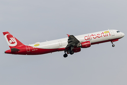 Niki Airbus A321-200 OE-LCI at Munich International Airport (EDDM/MUC)