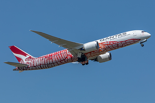 Qantas Boeing 787-9 VH-ZND at London Heathrow Airport (EGLL/LHR)