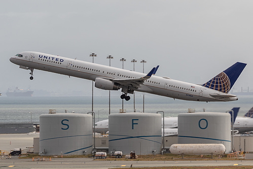 United Airlines Boeing 757-300 N73860 at San Francisco International Airport (KSFO/SFO) United Airlines Boeing 757-300 N73860 at San Francisco International Airport (KSFO/SFO)