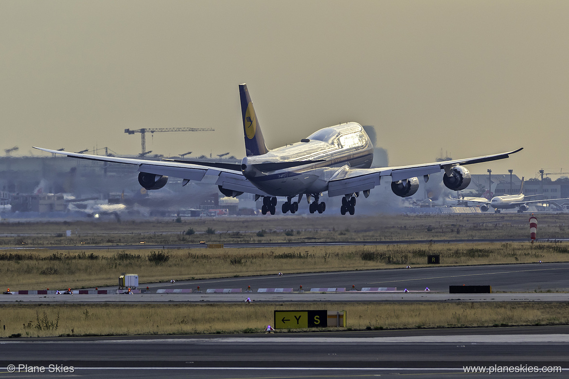 Lufthansa Boeing 747-8i D-ABYT at Frankfurt am Main International Airport (EDDF/FRA)