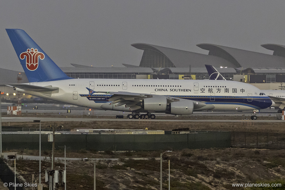 China Southern Airlines Airbus A380-800 B-6138 at Los Angeles International Airport (KLAX/LAX) China Southern Airlines Airbus A380-800 B-6138 at Los Angeles International Airport (KLAX/LAX)
