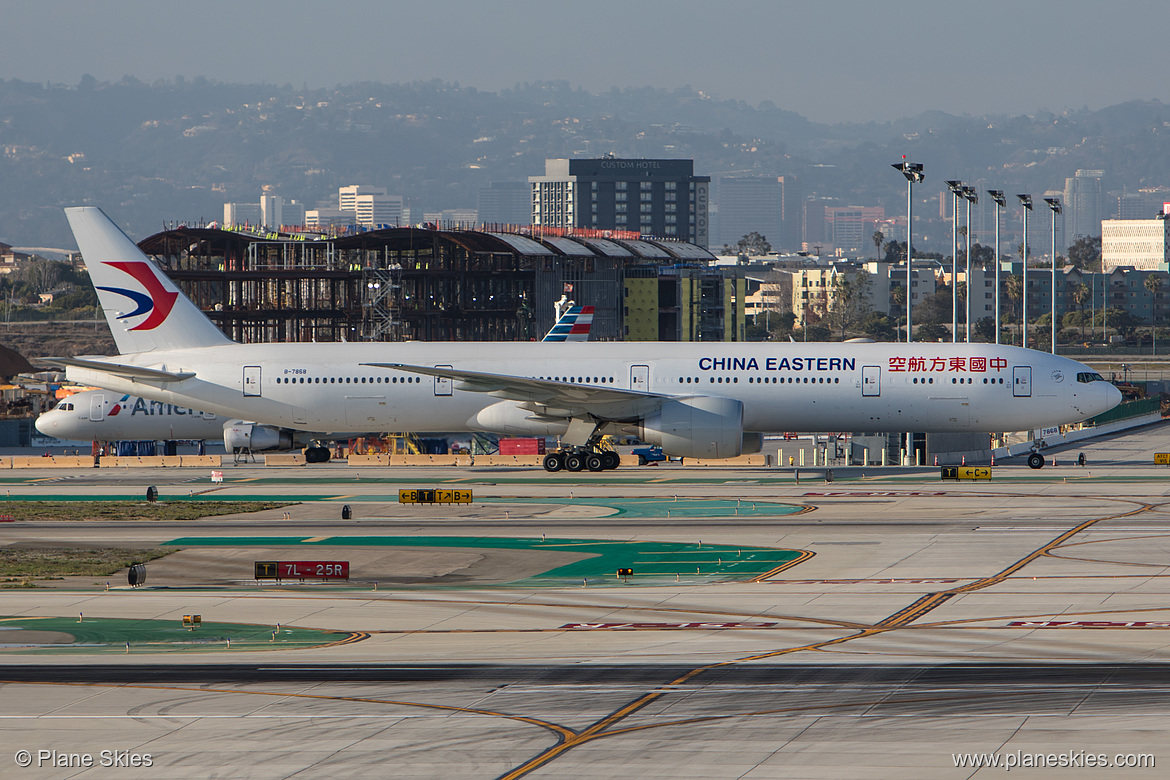 China Eastern Airlines Boeing 777-300ER B-7868 at Los Angeles International Airport (KLAX/LAX) China Eastern Airlines Boeing 777-300ER B-7868 at Los Angeles International Airport (KLAX/LAX)