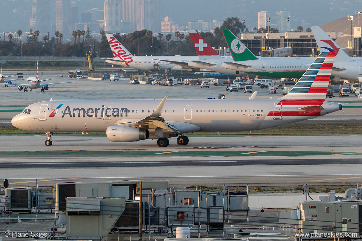 American Airlines Airbus A321-200 N120EE at Los Angeles International Airport (KLAX/LAX) American Airlines Airbus A321-200 N120EE at Los Angeles International Airport (KLAX/LAX)