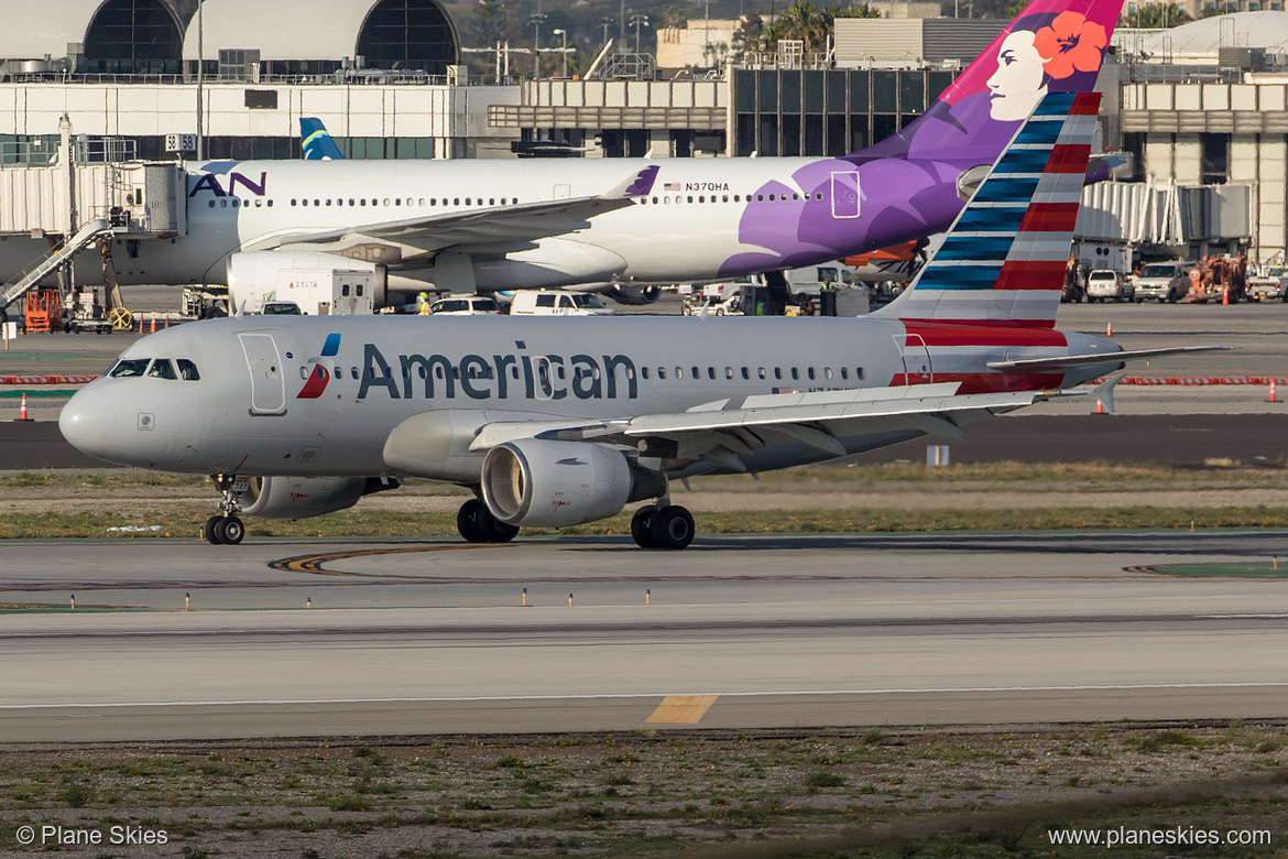 American Airlines Airbus A319-100 N747UW at Los Angeles International Airport (KLAX/LAX)