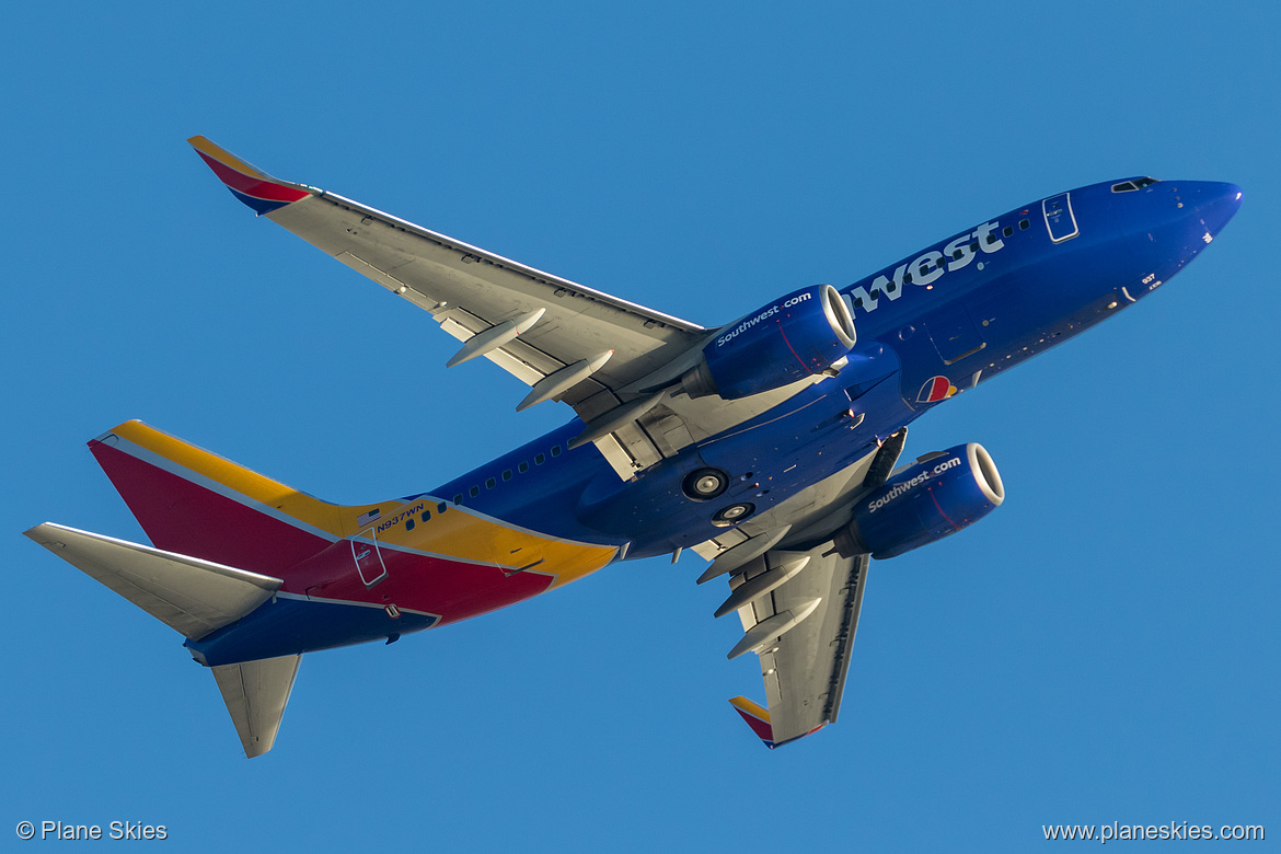 Southwest Airlines Boeing 737-700 N937WN at Los Angeles International Airport (KLAX/LAX) Southwest Airlines Boeing 737-700 N937WN at Los Angeles International Airport (KLAX/LAX)