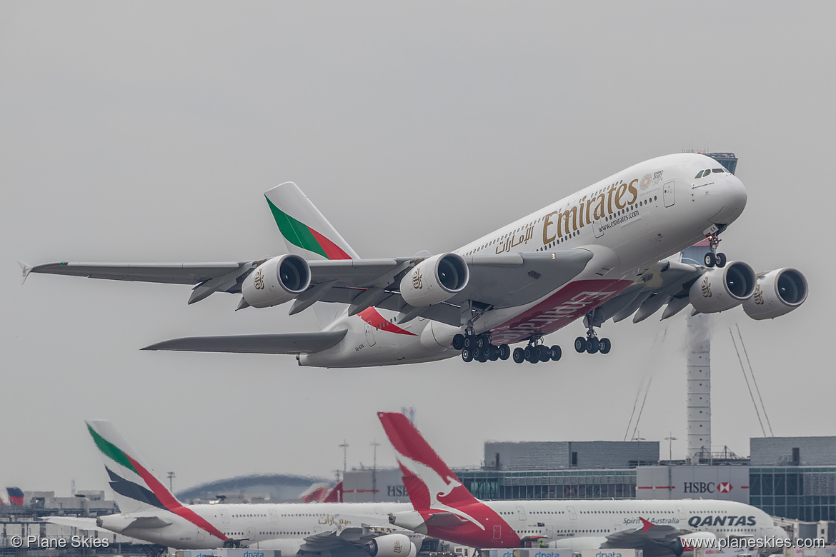 Emirates Airbus A380-800 A6-EEA at London Heathrow Airport (EGLL/LHR)