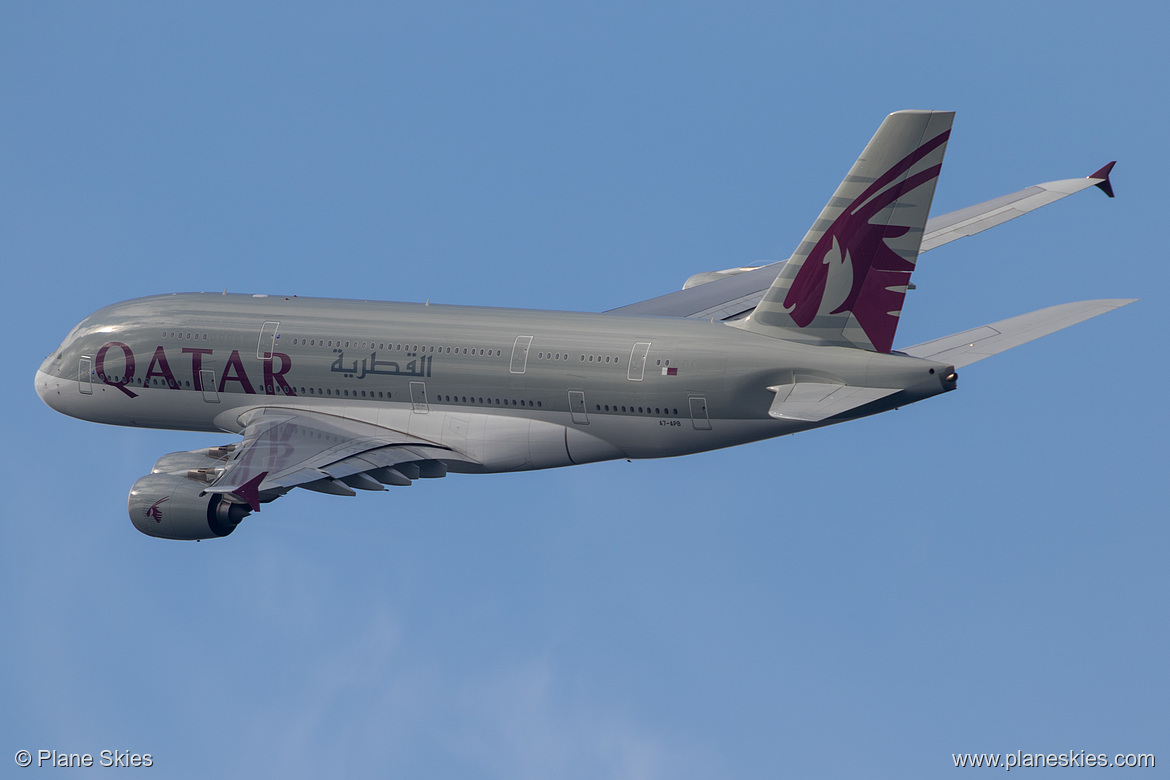 Qatar Airways Airbus A380-800 A7-APB at London Heathrow Airport (EGLL/LHR) Qatar Airways Airbus A380-800 A7-APB at London Heathrow Airport (EGLL/LHR)