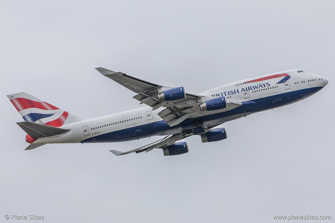 British Airways Boeing 747-400 G-BYGA at London Heathrow Airport (EGLL/LHR) British Airways Boeing 747-400 G-BYGA at London Heathrow Airport (EGLL/LHR)