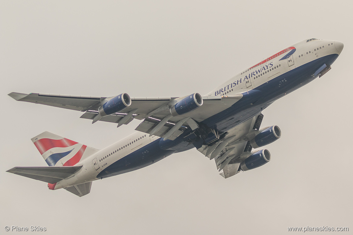 British Airways Boeing 747-400 G-CIVW at London Heathrow Airport (EGLL/LHR) British Airways Boeing 747-400 G-CIVW at London Heathrow Airport (EGLL/LHR)