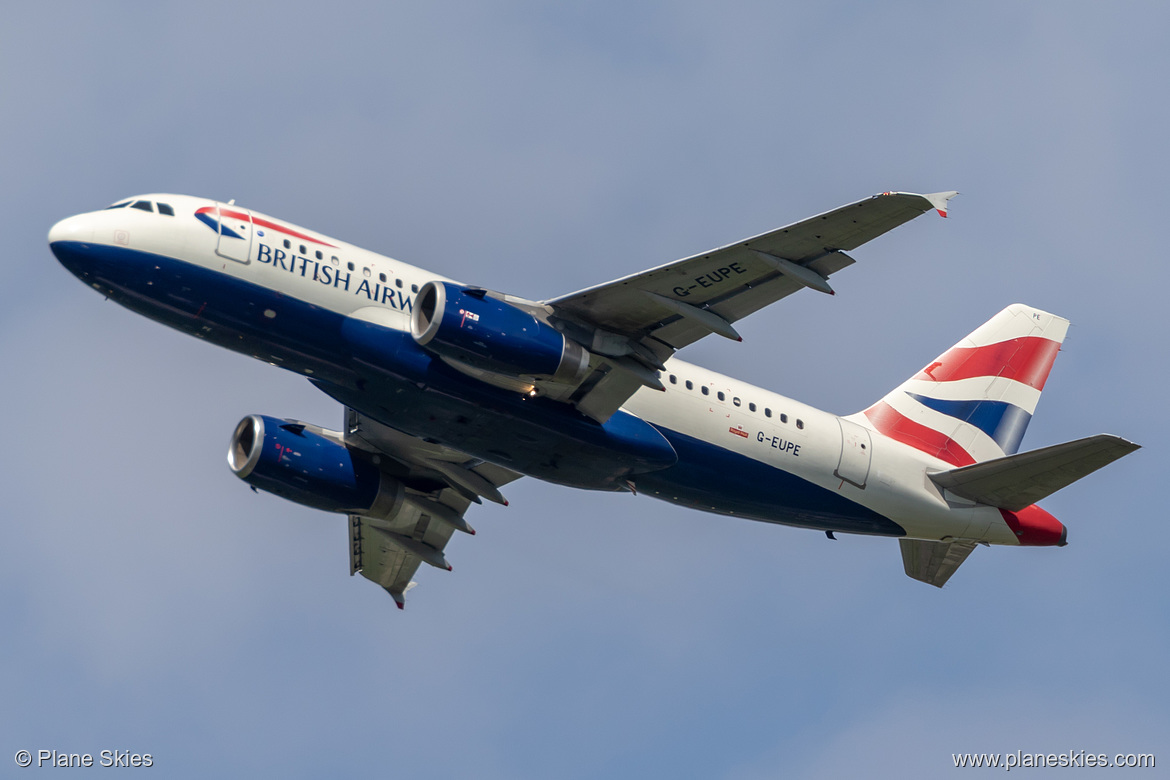 British Airways Airbus A319-100 G-EUPE at London Heathrow Airport (EGLL/LHR) British Airways Airbus A319-100 G-EUPE at London Heathrow Airport (EGLL/LHR)