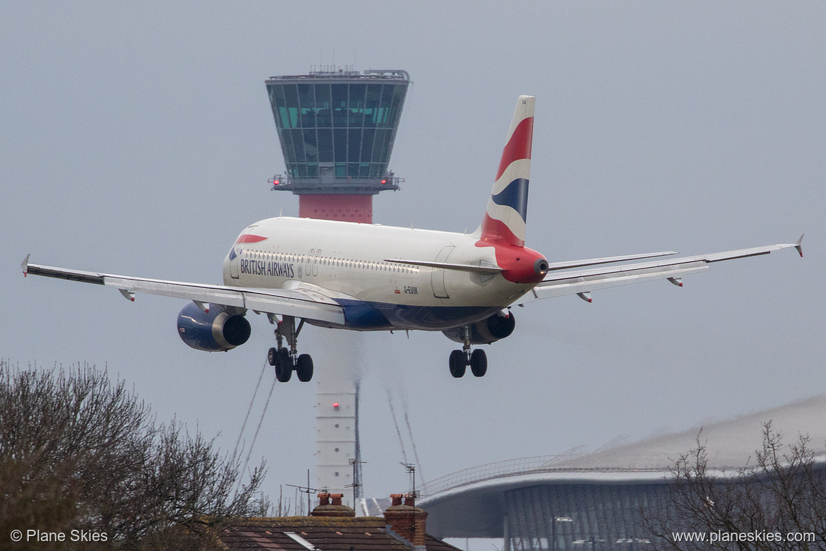 British Airways Airbus A320-200 G-EUUK at London Heathrow Airport (EGLL/LHR) British Airways Airbus A320-200 G-EUUK at London Heathrow Airport (EGLL/LHR)