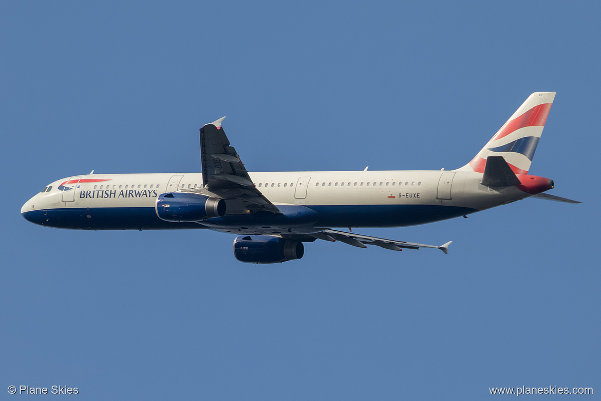 British Airways Airbus A321-200 G-EUXE at London Heathrow Airport (EGLL/LHR) British Airways Airbus A321-200 G-EUXE at London Heathrow Airport (EGLL/LHR)