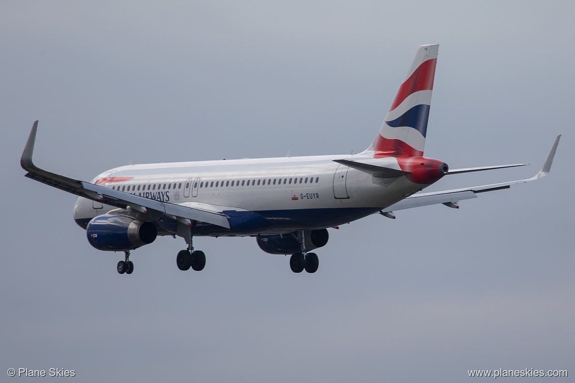 British Airways Airbus A320-200 G-EUYR at London Heathrow Airport (EGLL/LHR) British Airways Airbus A320-200 G-EUYR at London Heathrow Airport (EGLL/LHR)