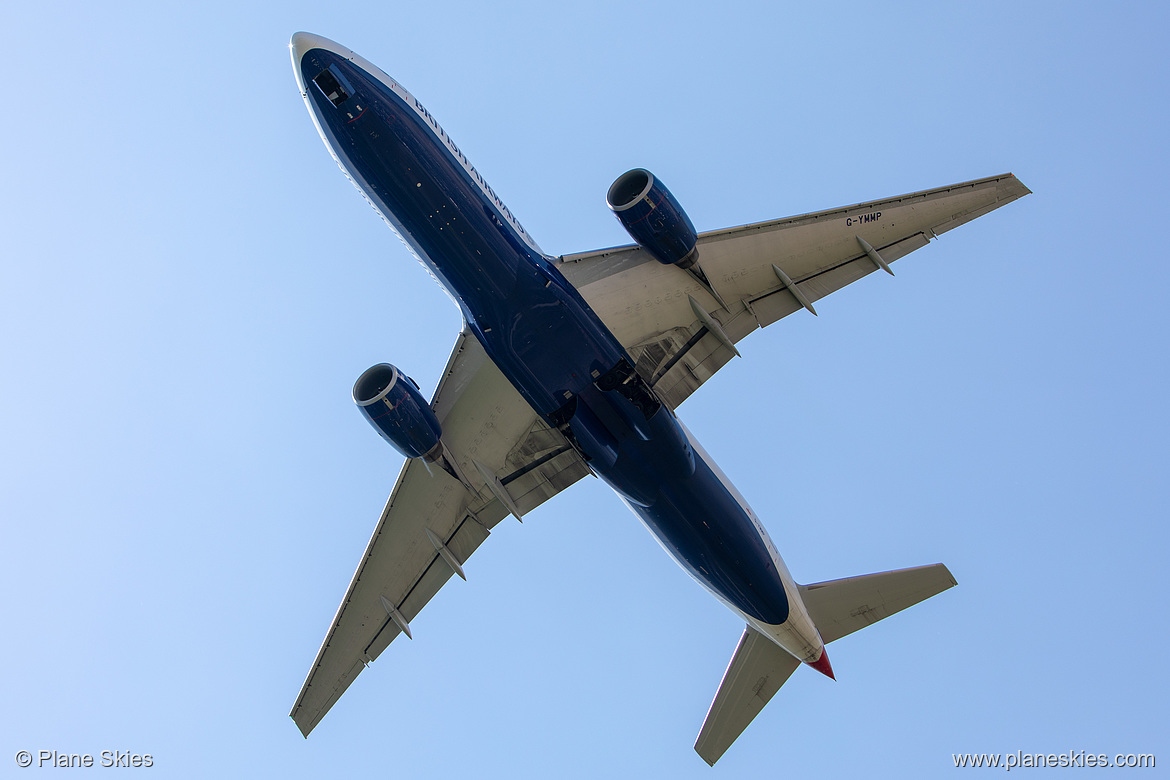 British Airways Boeing 777-200ER G-YMMP at London Heathrow Airport (EGLL/LHR)