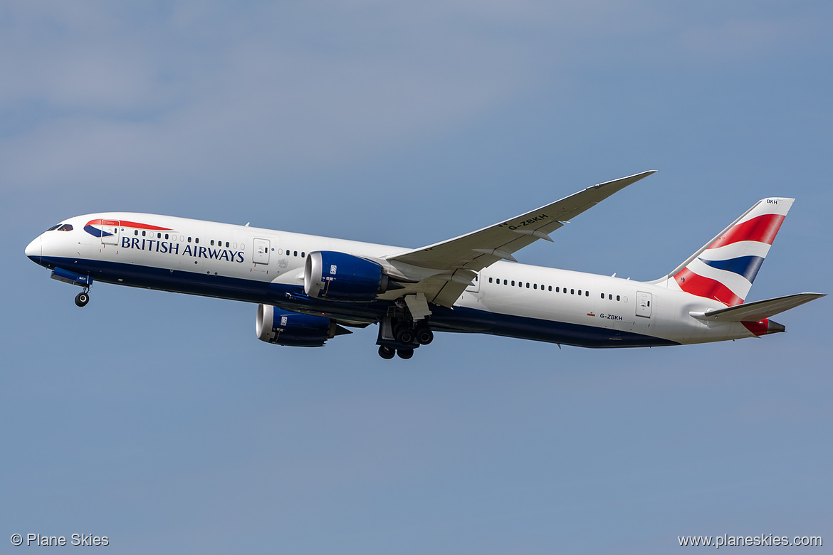 British Airways Boeing 787-9 G-ZBKH at London Heathrow Airport (EGLL/LHR)