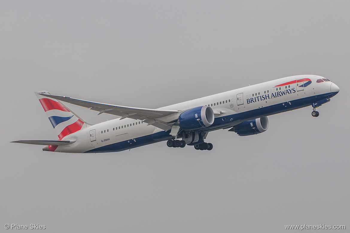 British Airways Boeing 787-9 G-ZBKH at London Heathrow Airport (EGLL/LHR)