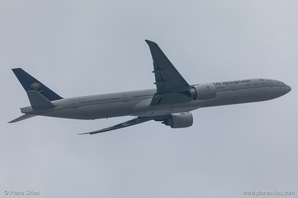 Saudia Boeing 777-300ER HZ-AK39 at London Heathrow Airport (EGLL/LHR)