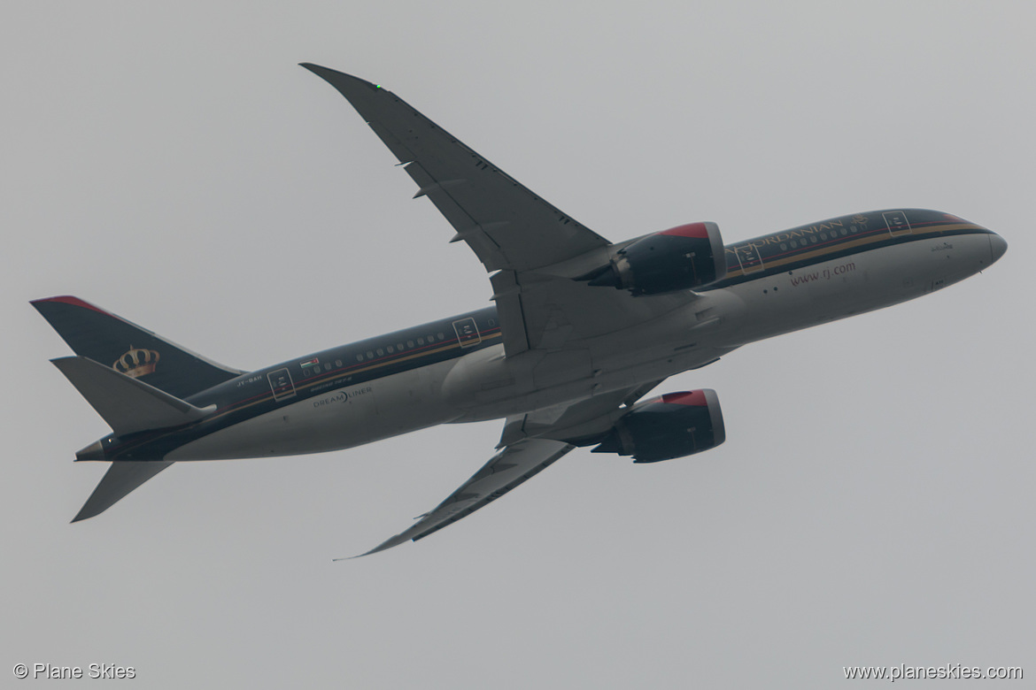 Royal Jordanian Boeing 787-8 JY-BAH at London Heathrow Airport (EGLL/LHR)