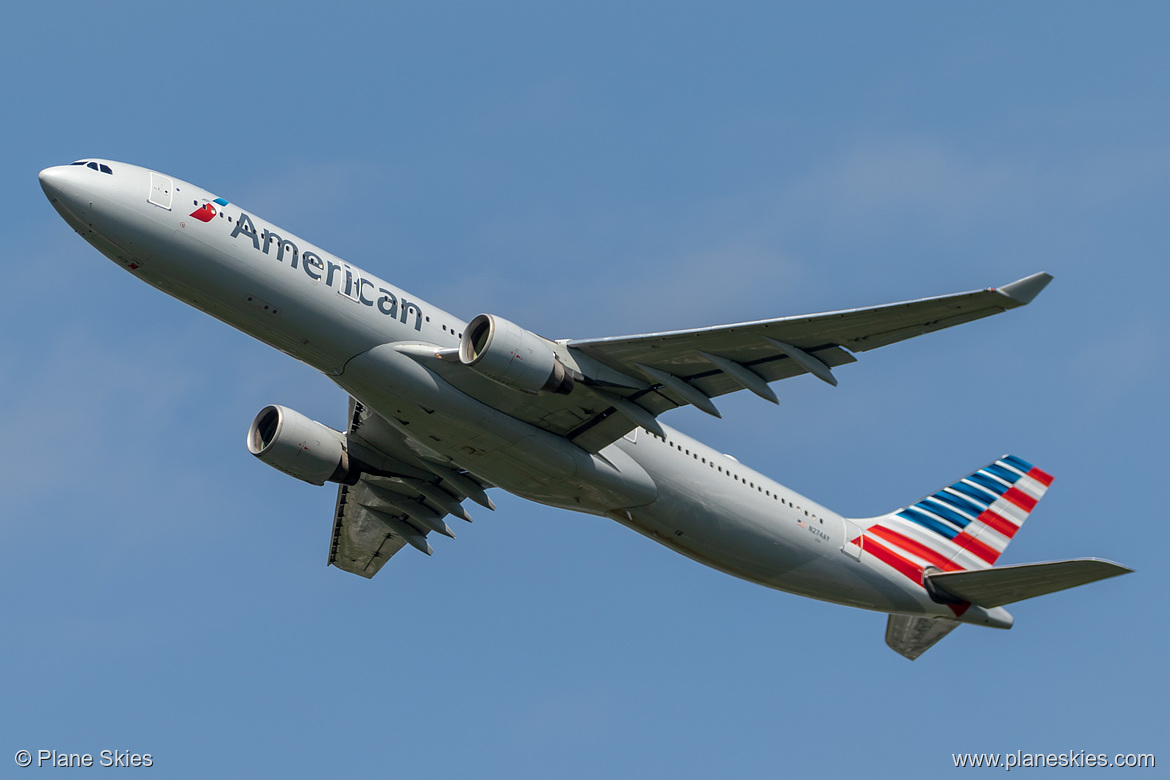 American Airlines Airbus A330-300 N274AY at London Heathrow Airport (EGLL/LHR)