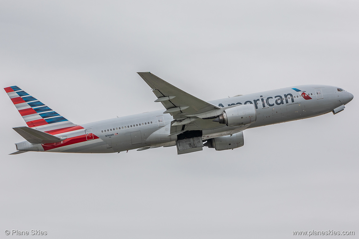 American Airlines Boeing 777-200ER N760AN at London Heathrow Airport (EGLL/LHR)