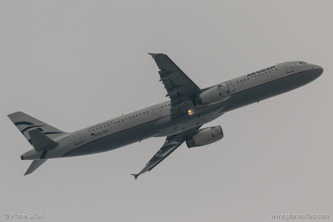 Aegean Airlines Airbus A321-200 SX-DGP at London Heathrow Airport (EGLL/LHR)