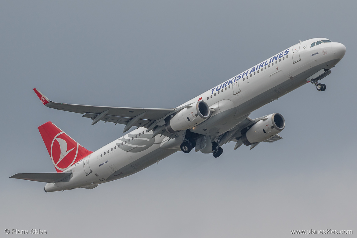 Turkish Airlines Airbus A321-200 TC-JTF at London Heathrow Airport (EGLL/LHR) Turkish Airlines Airbus A321-200 TC-JTF at London Heathrow Airport (EGLL/LHR)