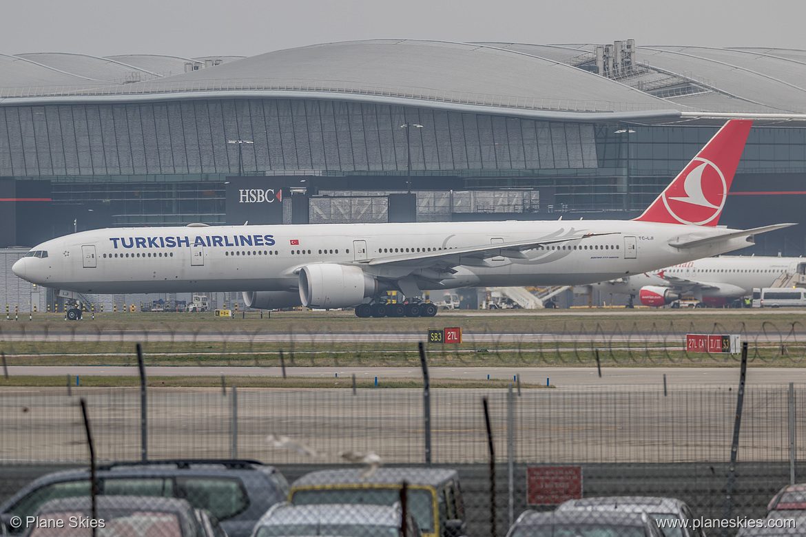 Turkish Airlines Boeing 777-300ER TC-LJI at London Heathrow Airport (EGLL/LHR)