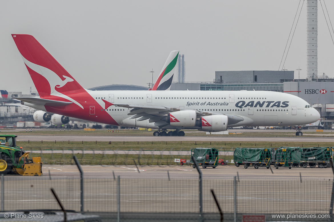 Qantas Airbus A380-800 VH-OQK at London Heathrow Airport (EGLL/LHR) Qantas Airbus A380-800 VH-OQK at London Heathrow Airport (EGLL/LHR)