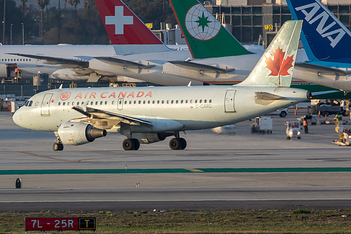 Air Canada Airbus A319-100 C-GARG at Los Angeles International Airport (KLAX/LAX)