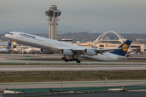 Lufthansa Airbus A340-600 D-AIHF at Los Angeles International Airport (KLAX/LAX)