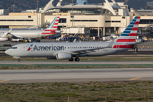 American Airlines Boeing 737-800 N359PX at Los Angeles International Airport (KLAX/LAX)