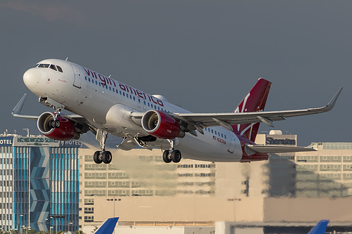 Alaska Airlines Airbus A320-200 N363VA at Los Angeles International Airport (KLAX/LAX)