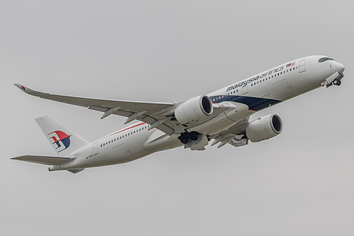 Malaysia Airlines Airbus A350-900 9M-MAB at London Heathrow Airport (EGLL/LHR)