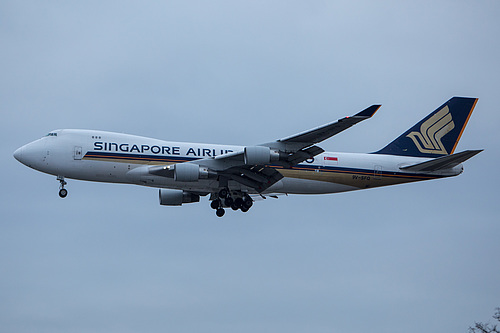 Singapore Airlines Cargo Boeing 747-400F 9V-SFQ at London Heathrow Airport (EGLL/LHR) Singapore Airlines Cargo Boeing 747-400F 9V-SFQ at London Heathrow Airport (EGLL/LHR)