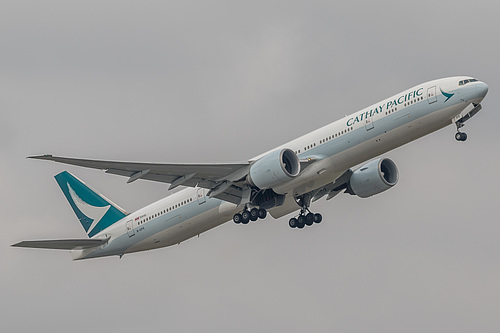 Cathay Pacific Boeing 777-300ER B-KPO at London Heathrow Airport (EGLL/LHR)