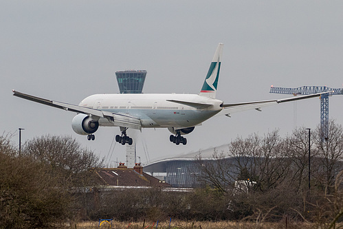 Cathay Pacific Boeing 777-300ER B-KQQ at London Heathrow Airport (EGLL/LHR) Cathay Pacific Boeing 777-300ER B-KQQ at London Heathrow Airport (EGLL/LHR)