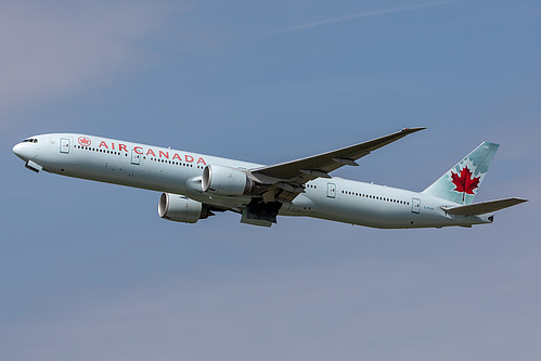 Air Canada Boeing 777-300ER C-FIUV at London Heathrow Airport (EGLL/LHR) Air Canada Boeing 777-300ER C-FIUV at London Heathrow Airport (EGLL/LHR)