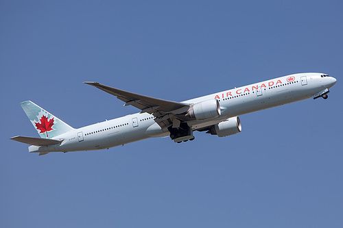 Air Canada Boeing 777-300ER C-FIVR at London Heathrow Airport (EGLL/LHR)