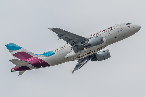 Eurowings Airbus A319-100 D-ABGP at London Heathrow Airport (EGLL/LHR)